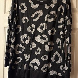 Leopard Print Long Sleeve Top